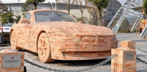 Un BMW din caramida